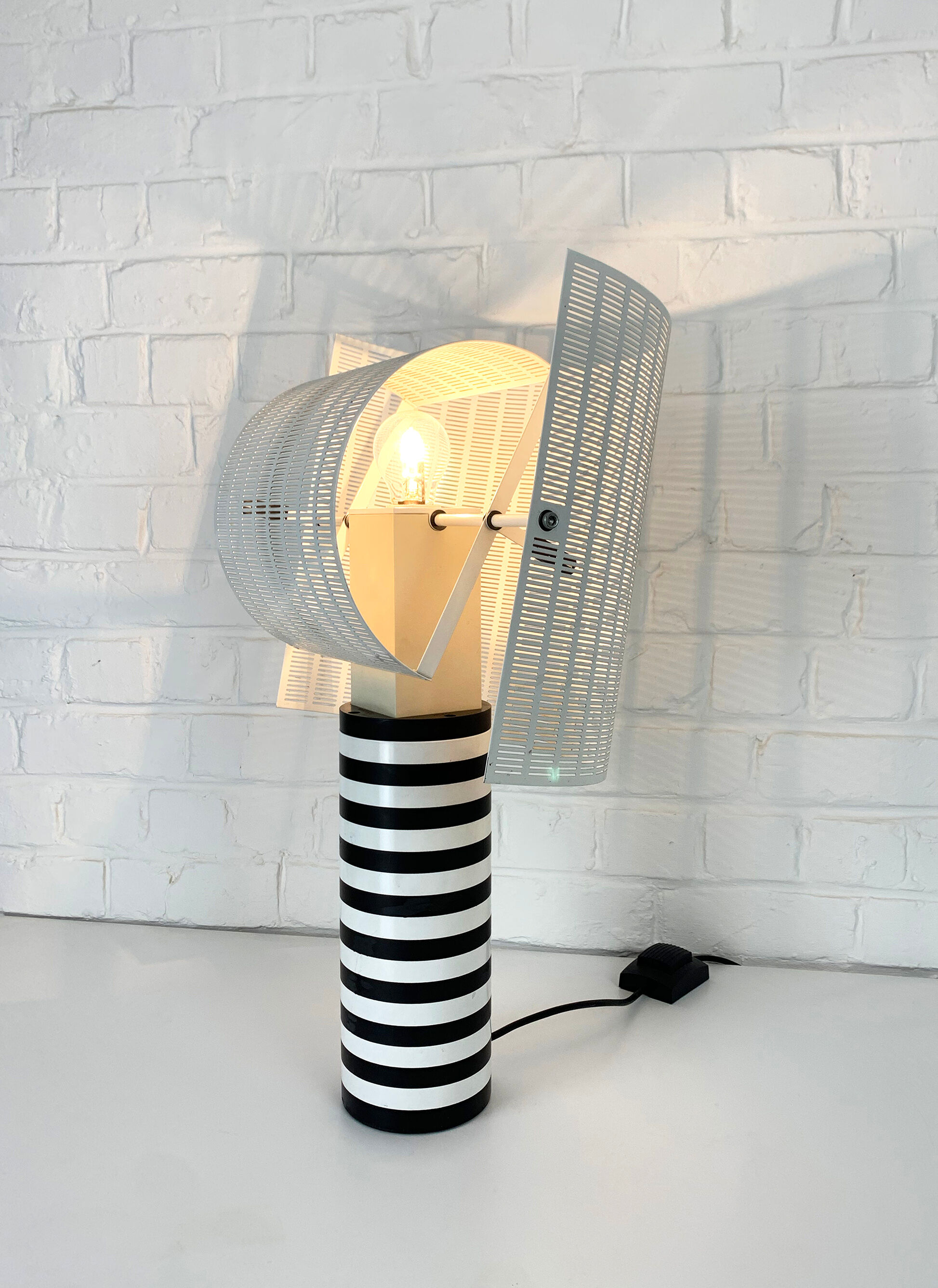Table lamp Shogun Design Mario Botta for Artemide, 1980s