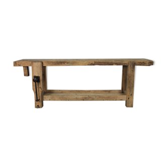 Carpenter's workbench