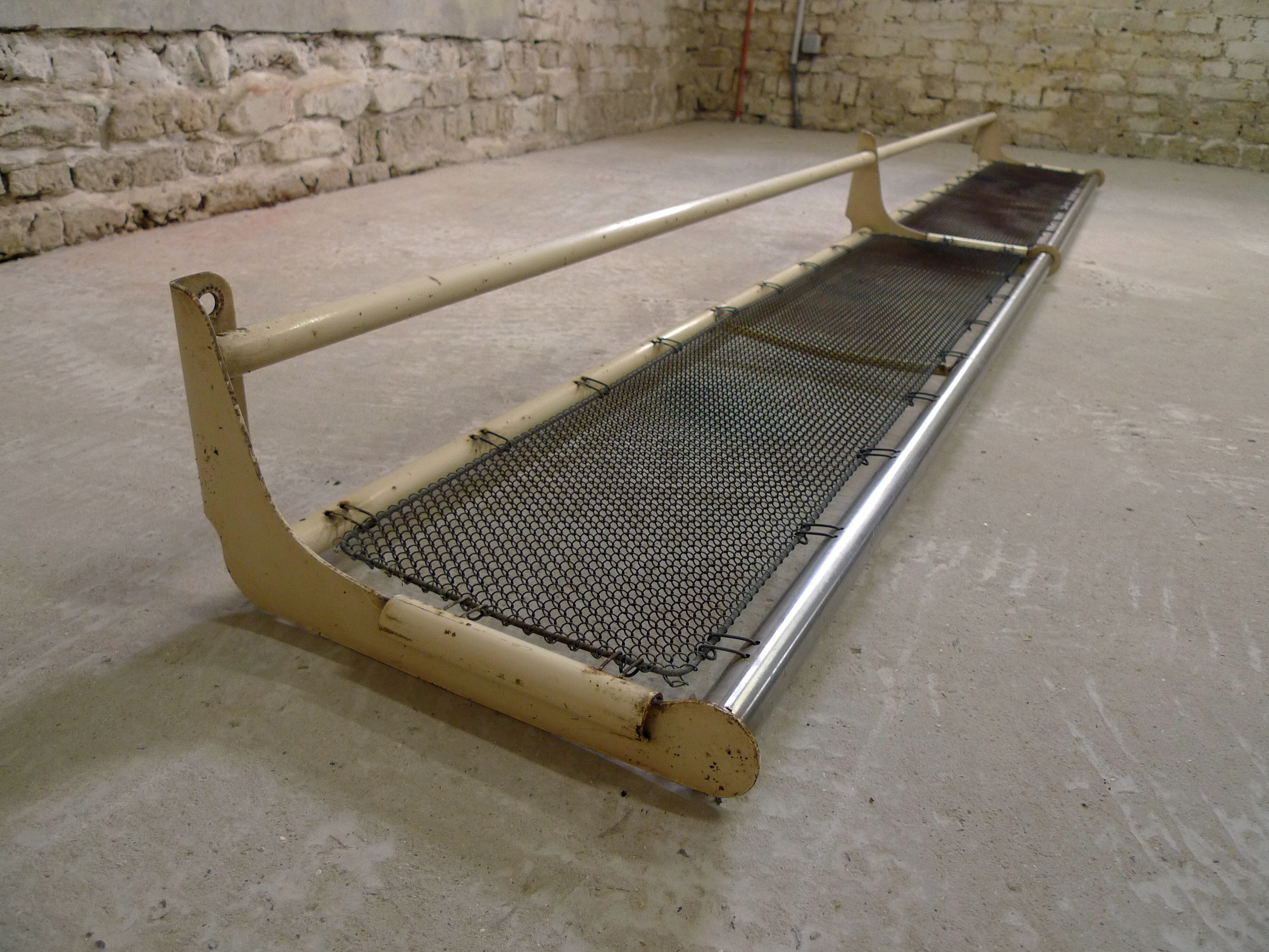 Train luggage rest, 1950