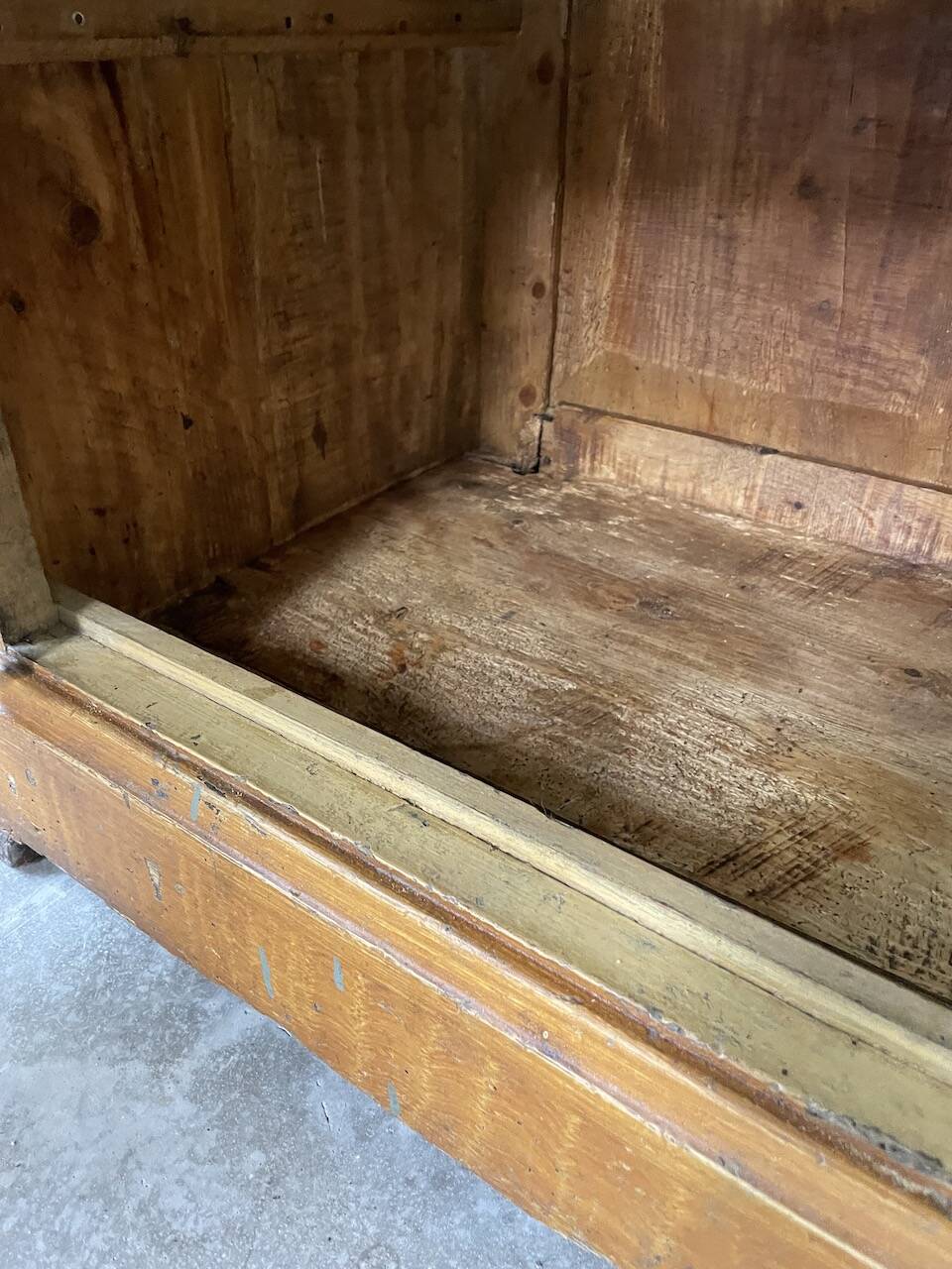 Two-body grocery cabinet, 1900