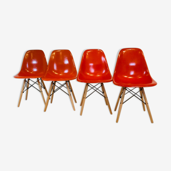 4 DSW chairs by Charles and Ray Eames, USA 1977