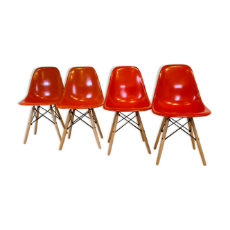 4 DSW chairs by Charles and Ray Eames, USA 1977