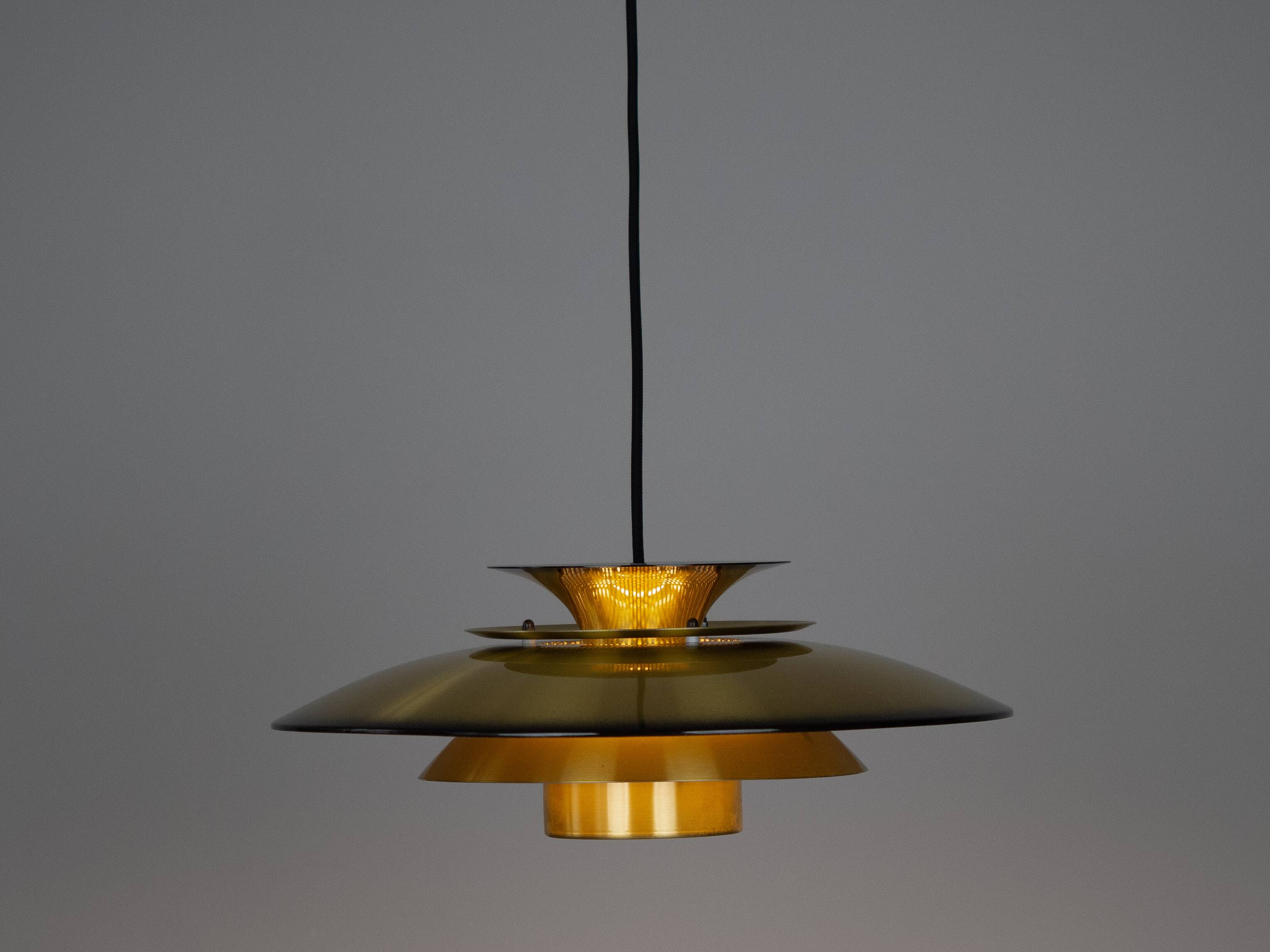 Lampe suspendue vintage danoise des années 1980