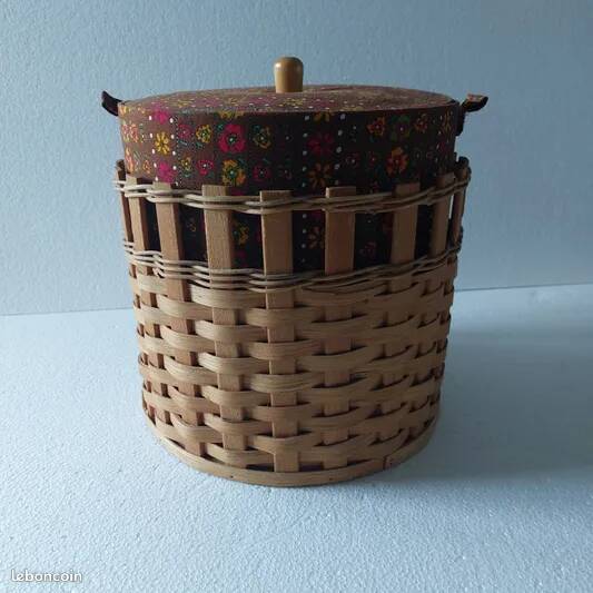Sewing basket