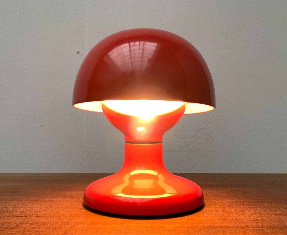 Mid-century space age Jucker table lamp by Afra & Tobia Scarpa for Flos, 1960s.