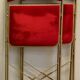 2 chaises en métal et velours rouge