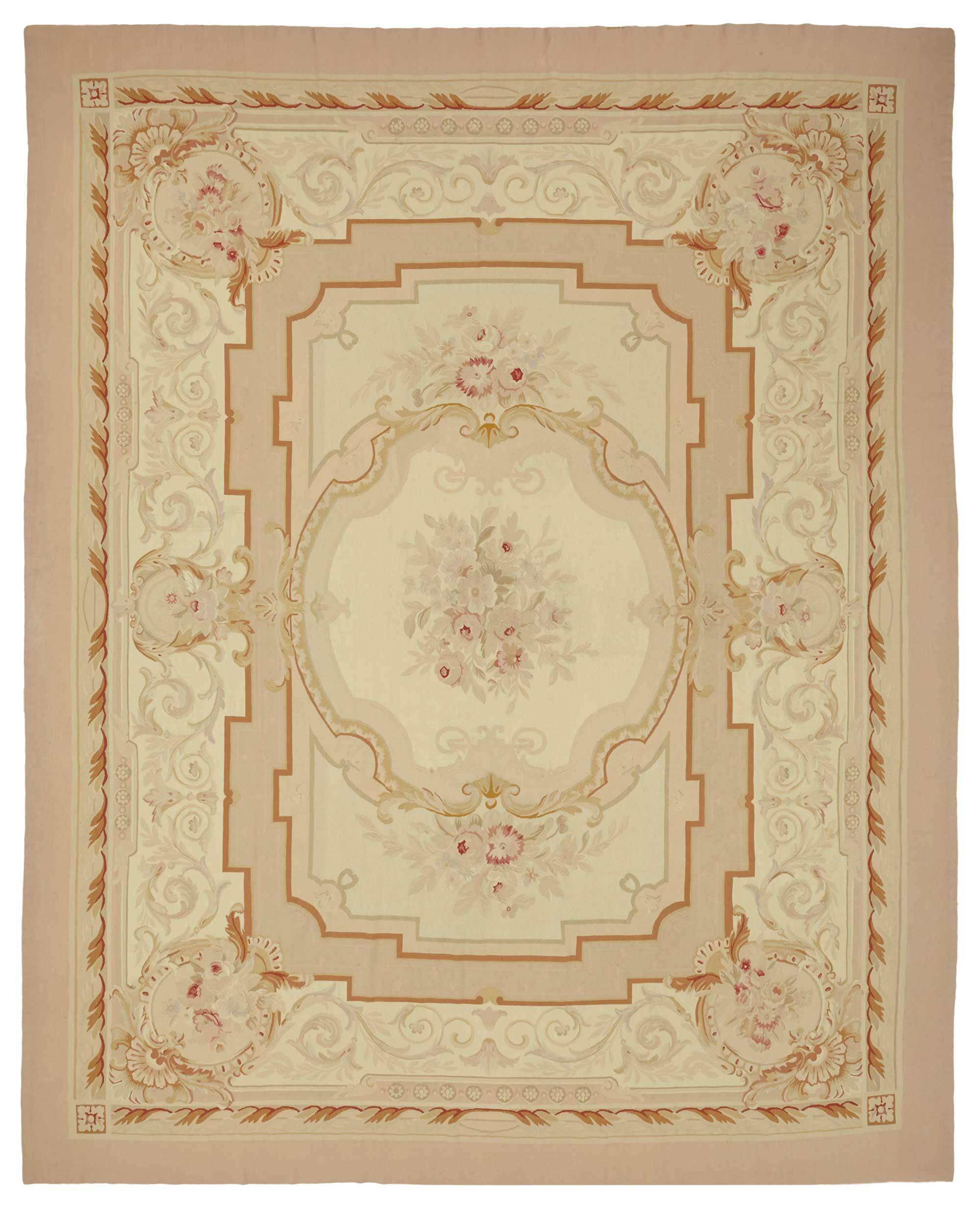 Handmade European Vintage Aubusson Kilim 308 cm x 397 cm