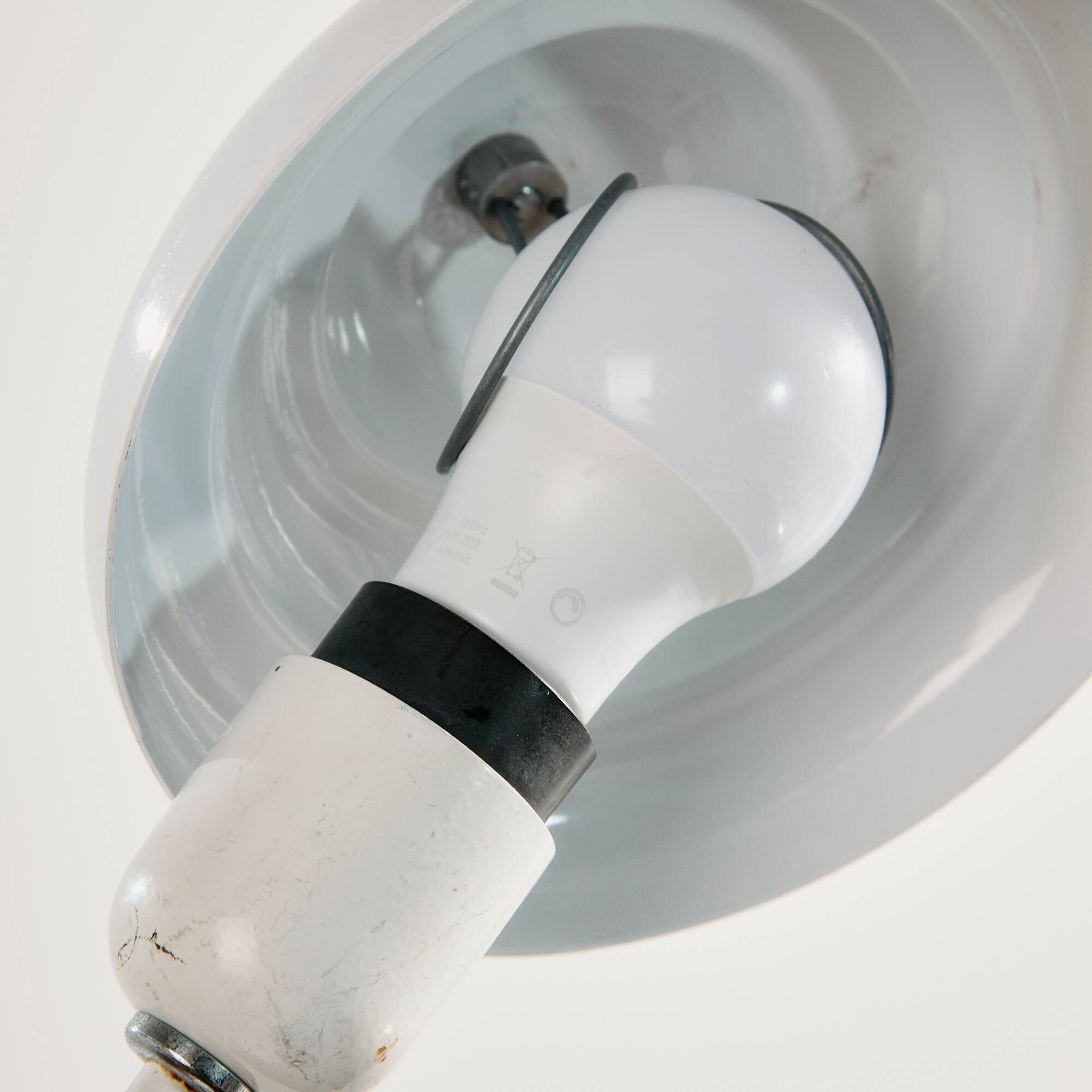 Csiga table lamp by György Radnóti