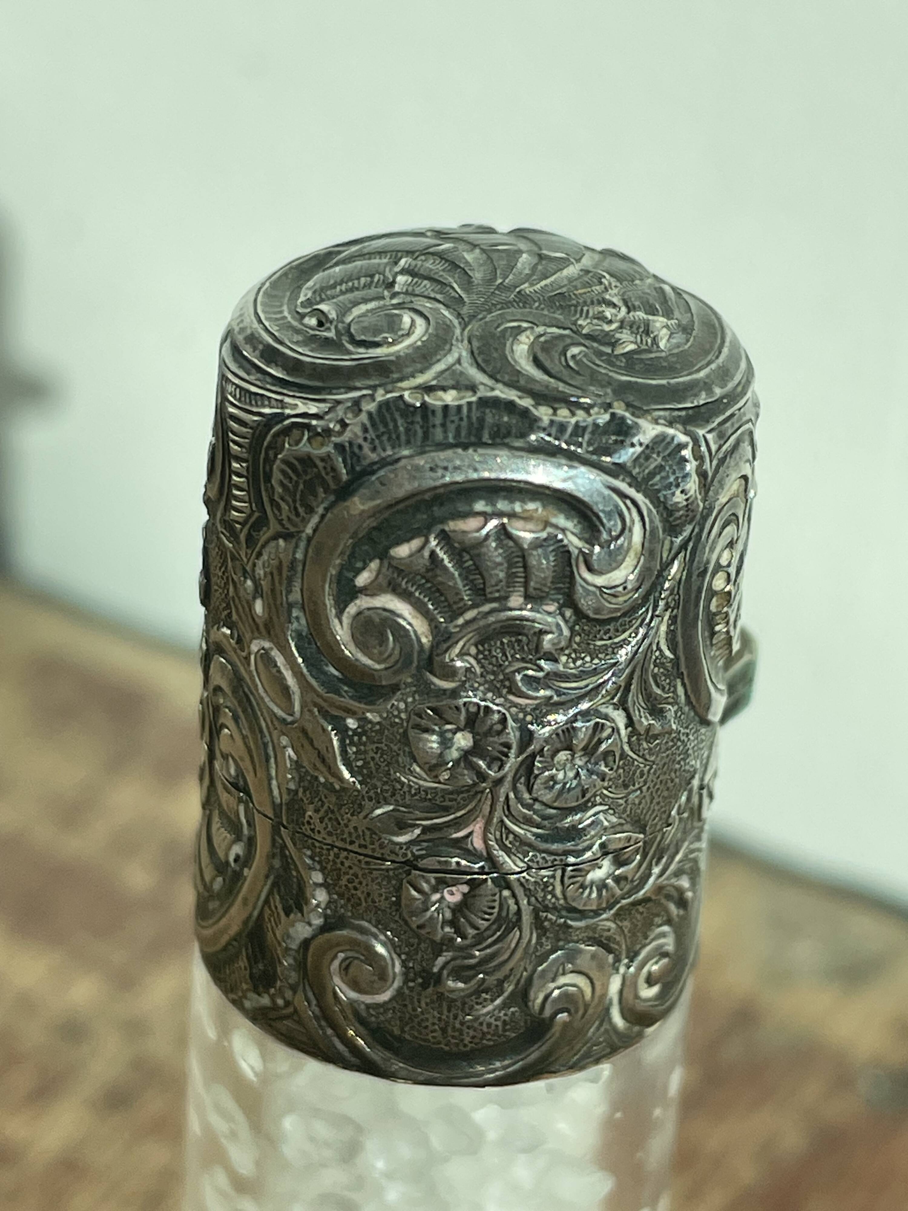 Salt bottle, cut glass, silver metal, Napoleon III, 19th century, object of curiosity, decor