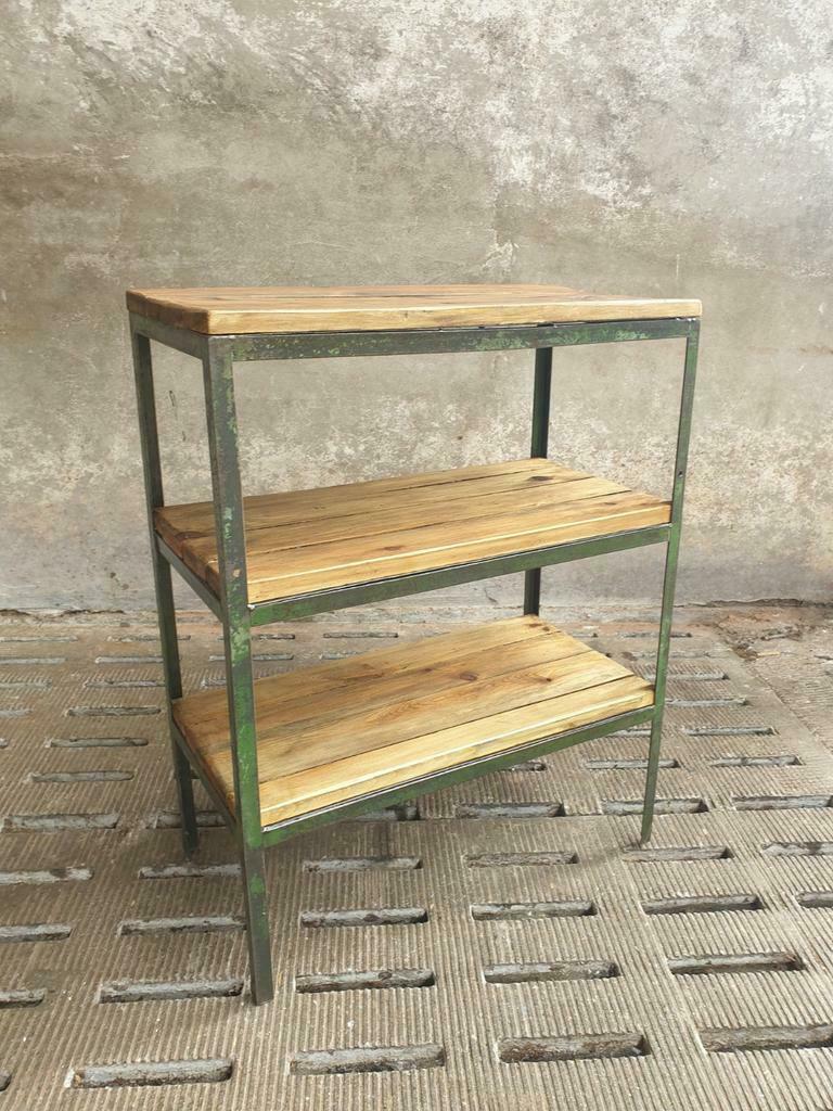 Industrial shelving unit coffeemachine table