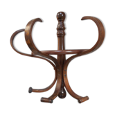 Wall coat holder