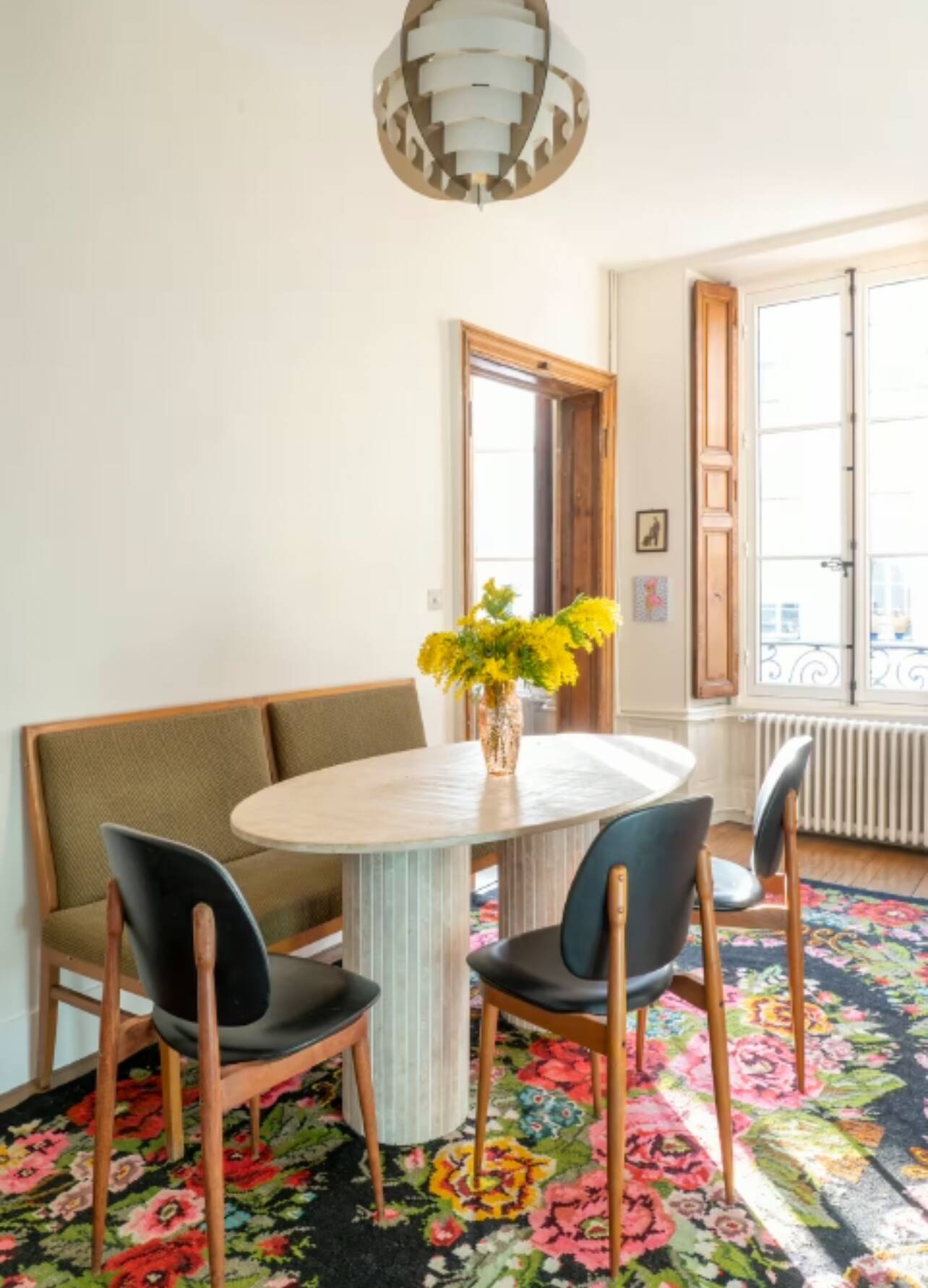 Oval dining table in travertine – 160 cm – Very good condition