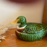 Duck box in slip