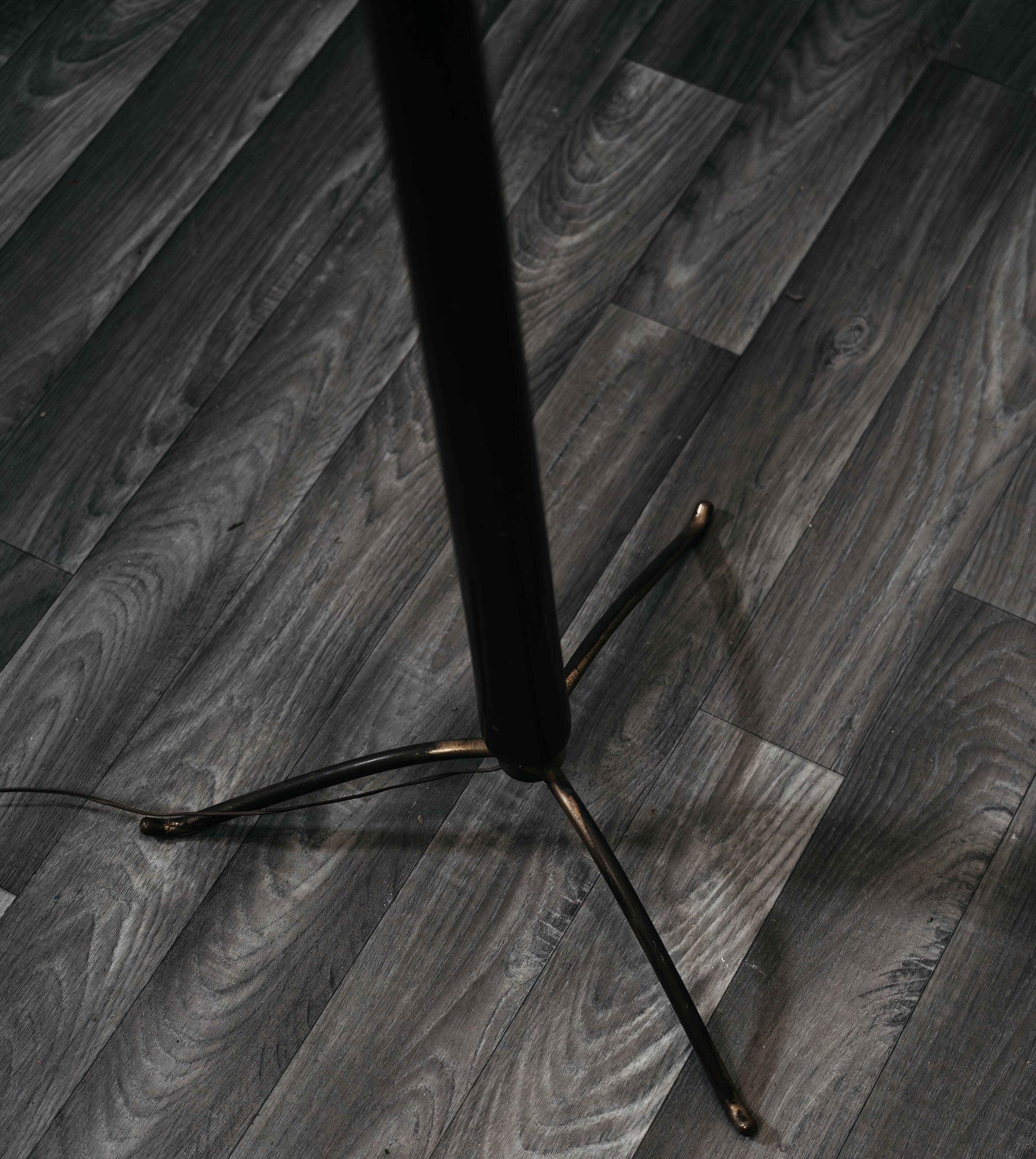 Tripod floor lamp 1950s wooden base