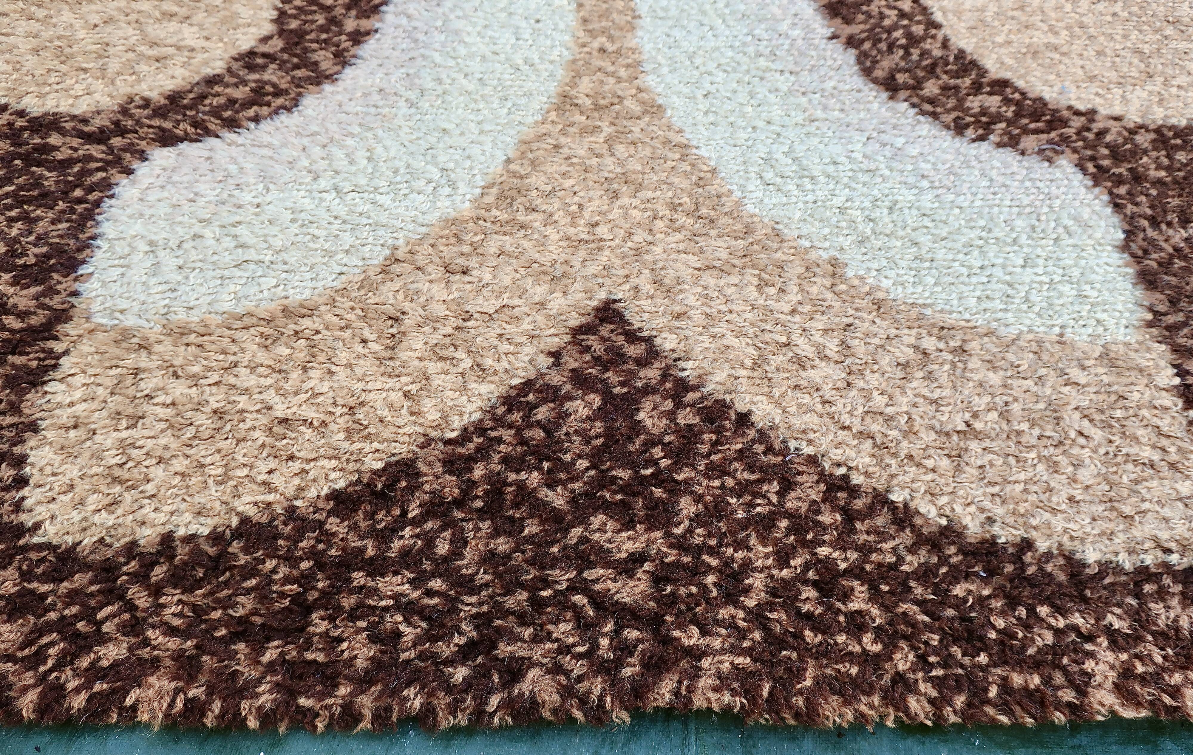 Vintage Design Rug 1970's Wool 2 x 3 m