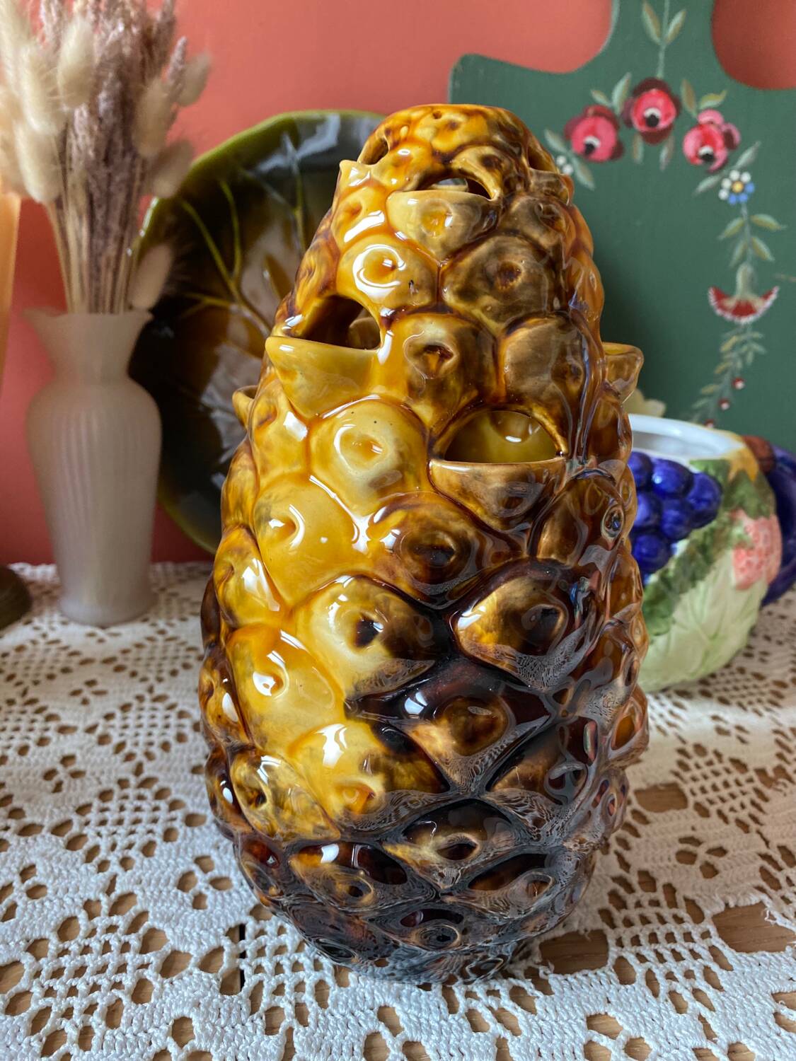 Pineapple slip vase
