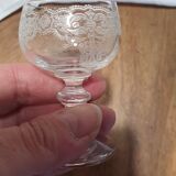 Carafe et 36 verres en cristal