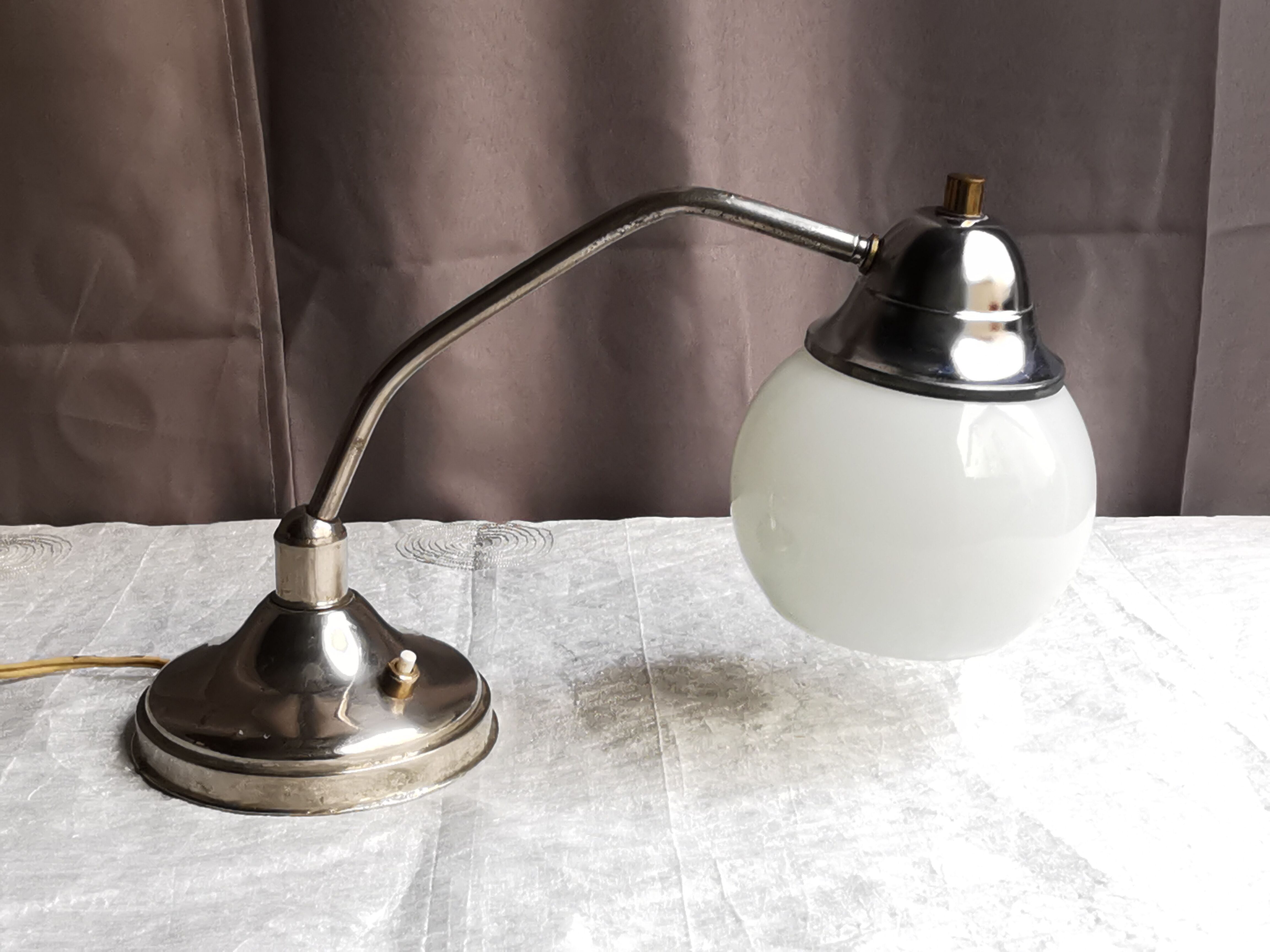 Lampe articulée en metal chromé