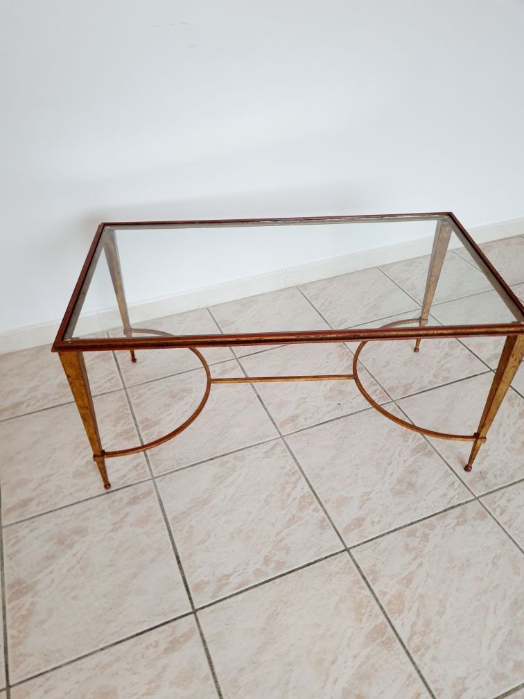 Neoclassical coffee table Maison Ramsay