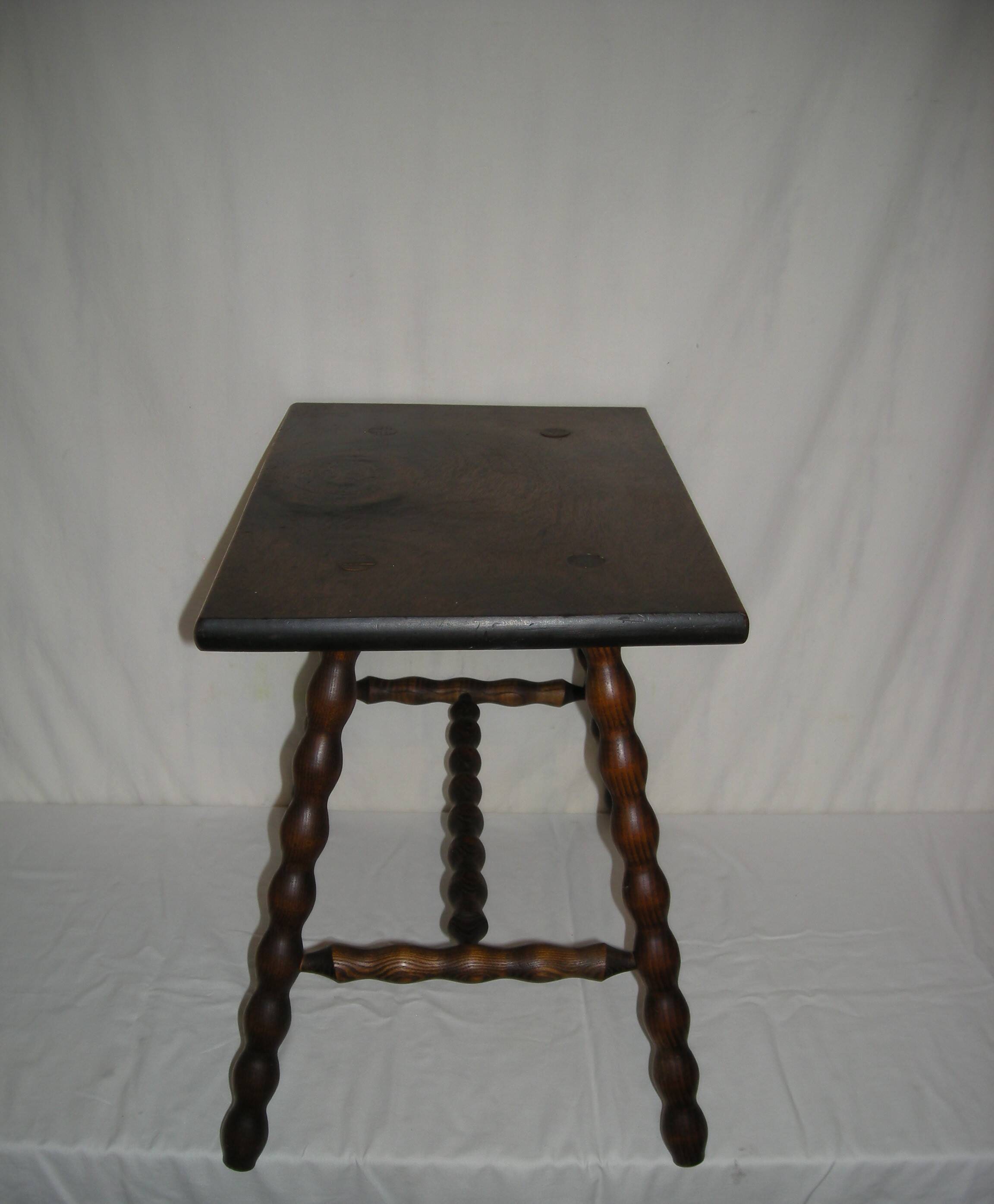 Turned wood coffee table from the 50s and 60s