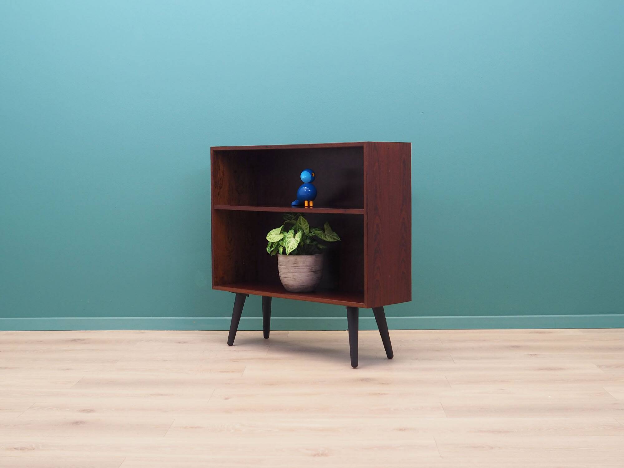 Rosewood bookcase, Danish design, 1970s, manufactured by Hjørnebo