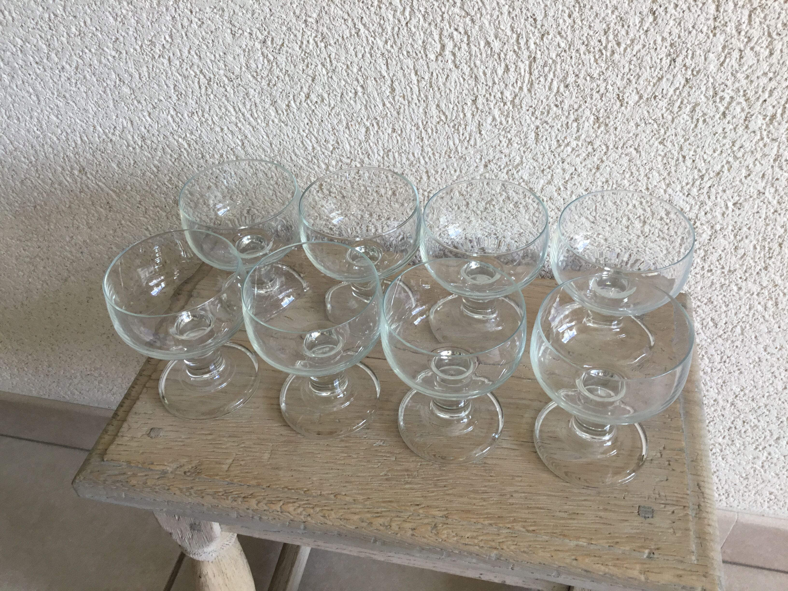 8 ice cream or dessert cups