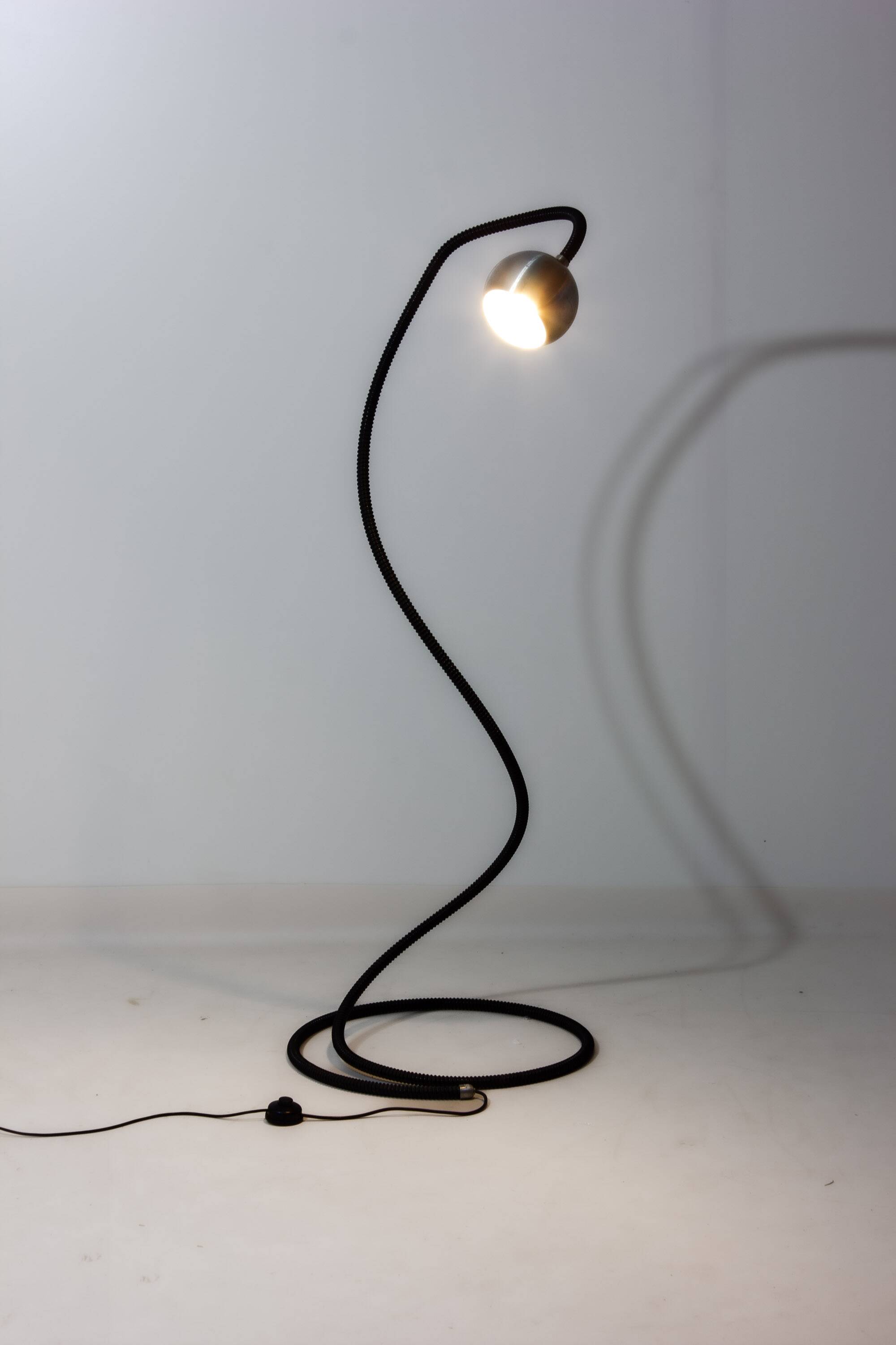 Rare Serpente floor lamp by Valenti, Italy 1970s