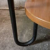 Pedestal table