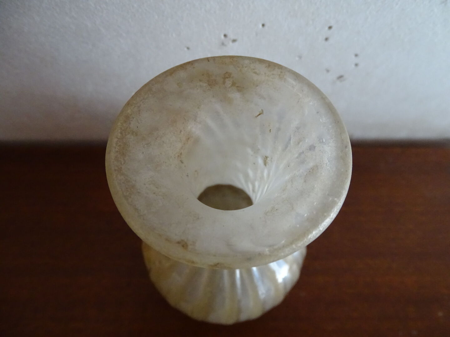 Vase with miniature handle Scavo Seguso Vetri d'Arte iridescent glass Murano 1950