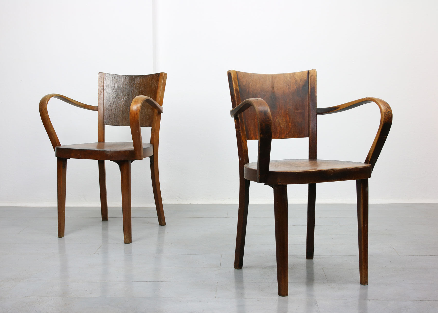 Bentwood B47 armchairs by Michael Thonet, 1930