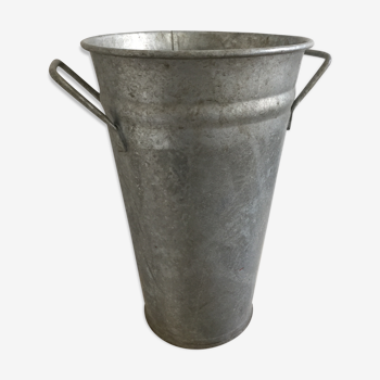 Florist zinc pot