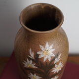 Sandstone vase with flowers 70's
