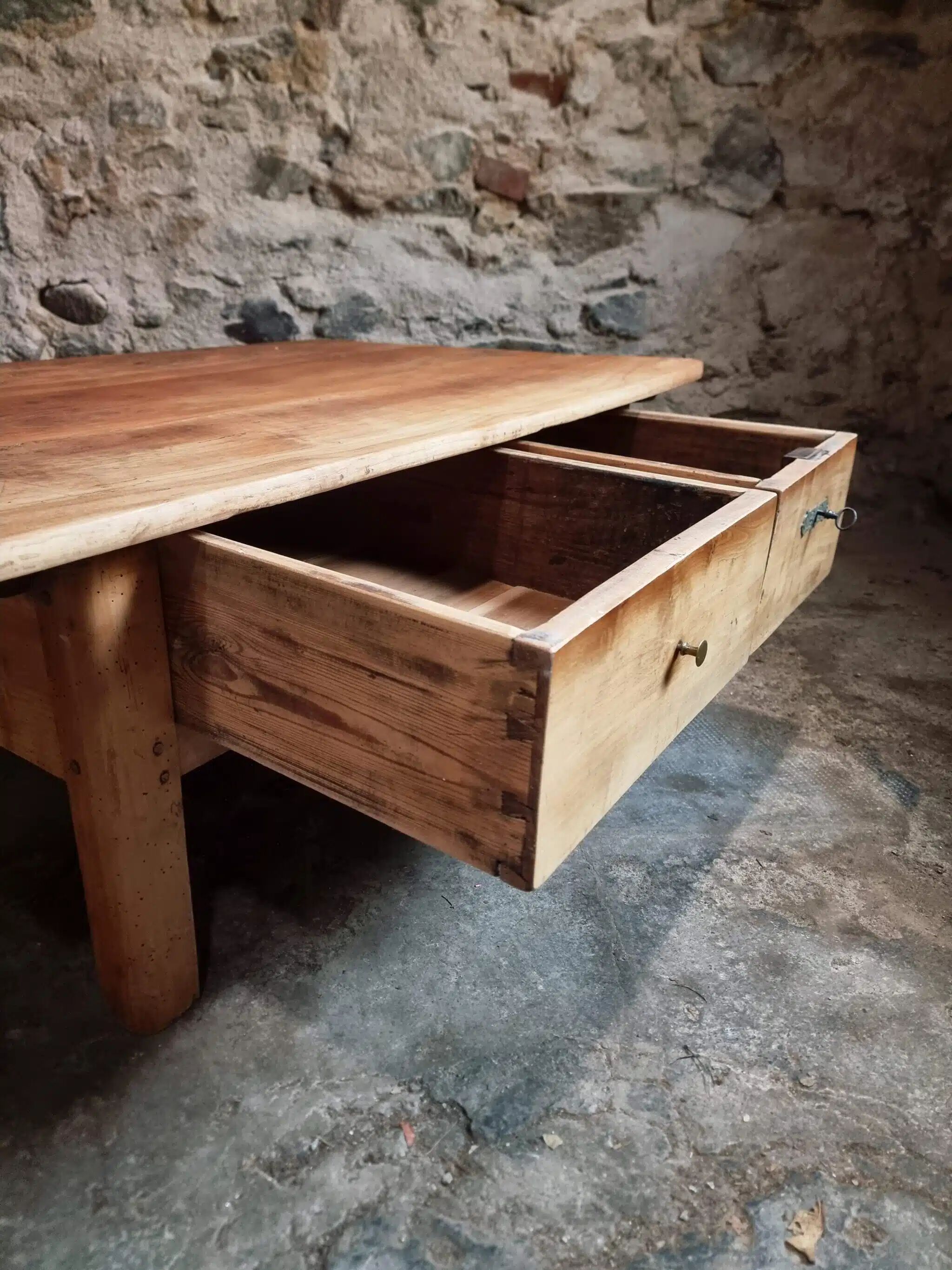18th-century cherry wood coffee table with two drawers.