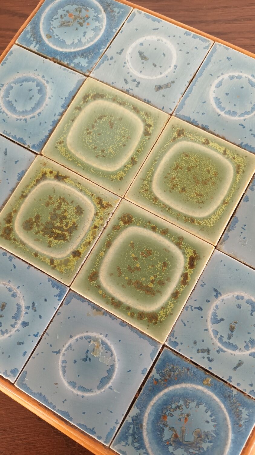 Dessous plat vintage en bois et céramique