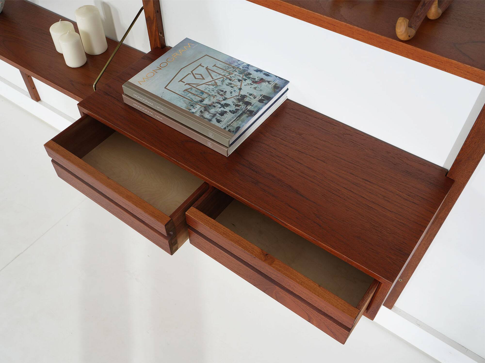 Cado modular shelving, teak veneer, Danish design, 1960s