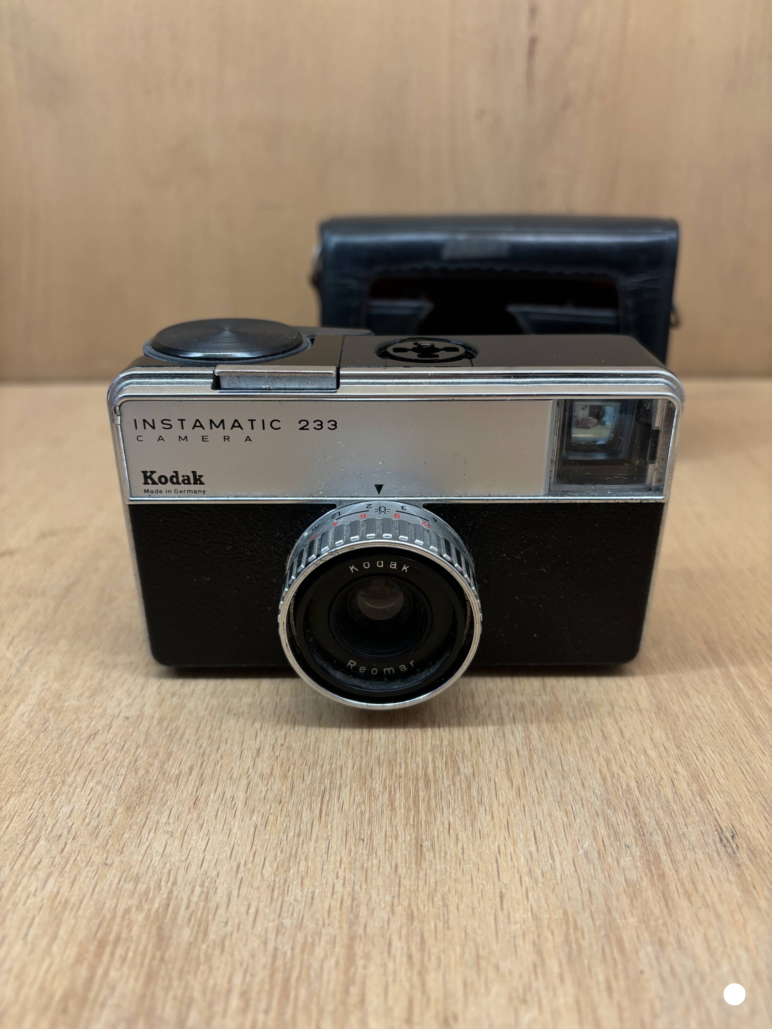 Instamatic 233 camera