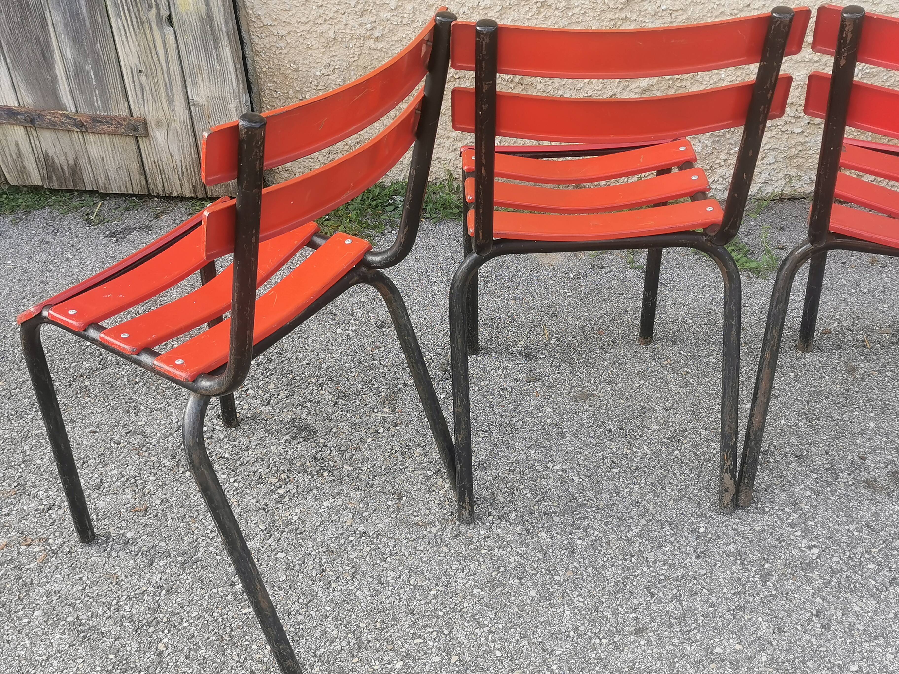 Serie de 4 chaises de terrasse "tolix"