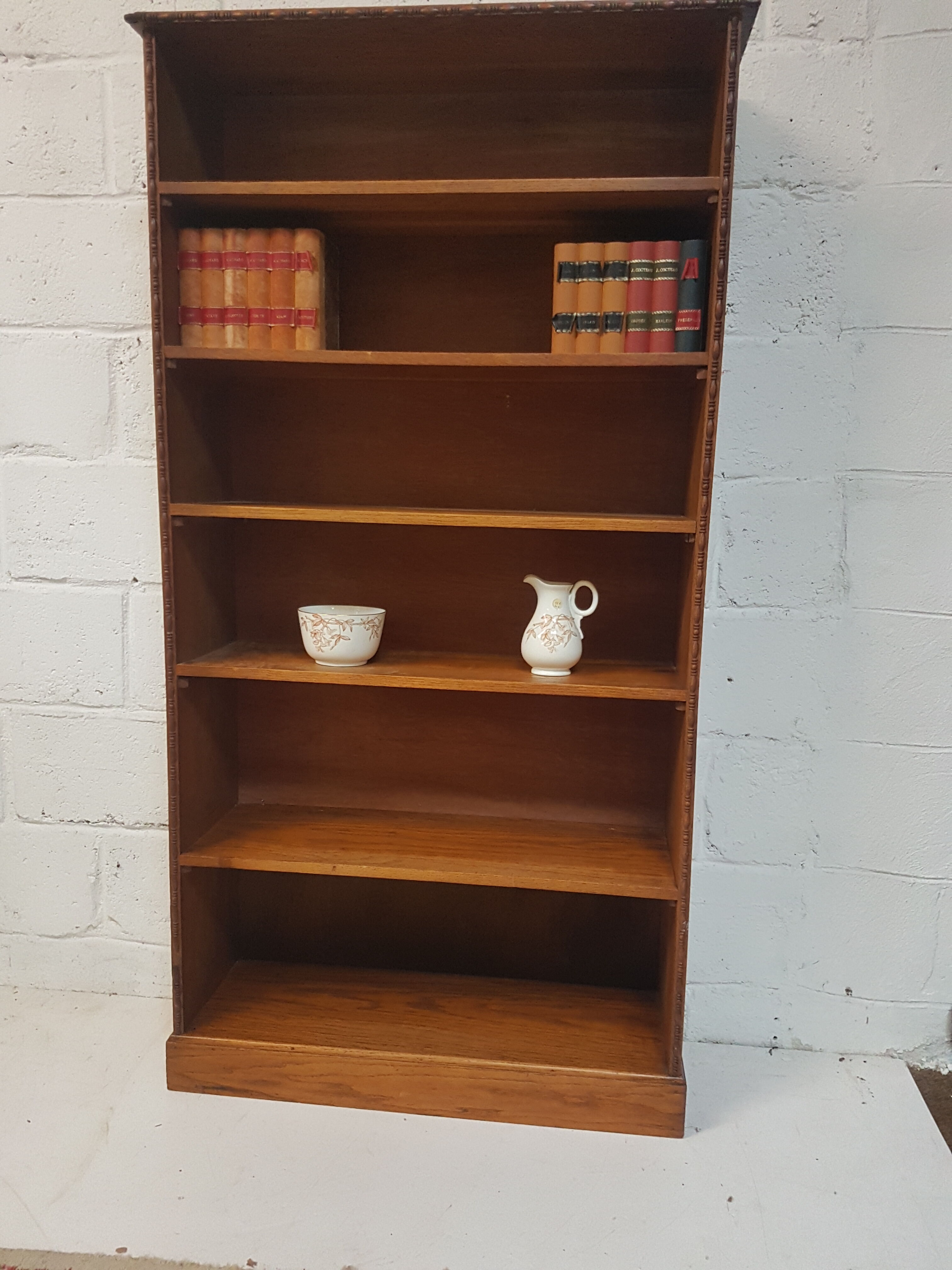 Library shelf