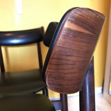 Lot of 4 chairs