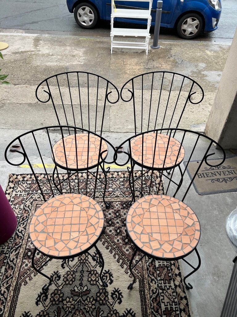 Set of 4 terracotta ceramic mosaic chairs