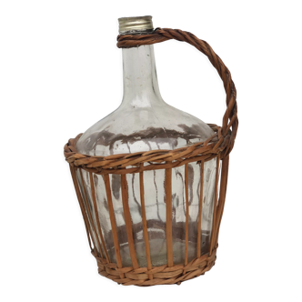 Dama jeanne dressed wicker
