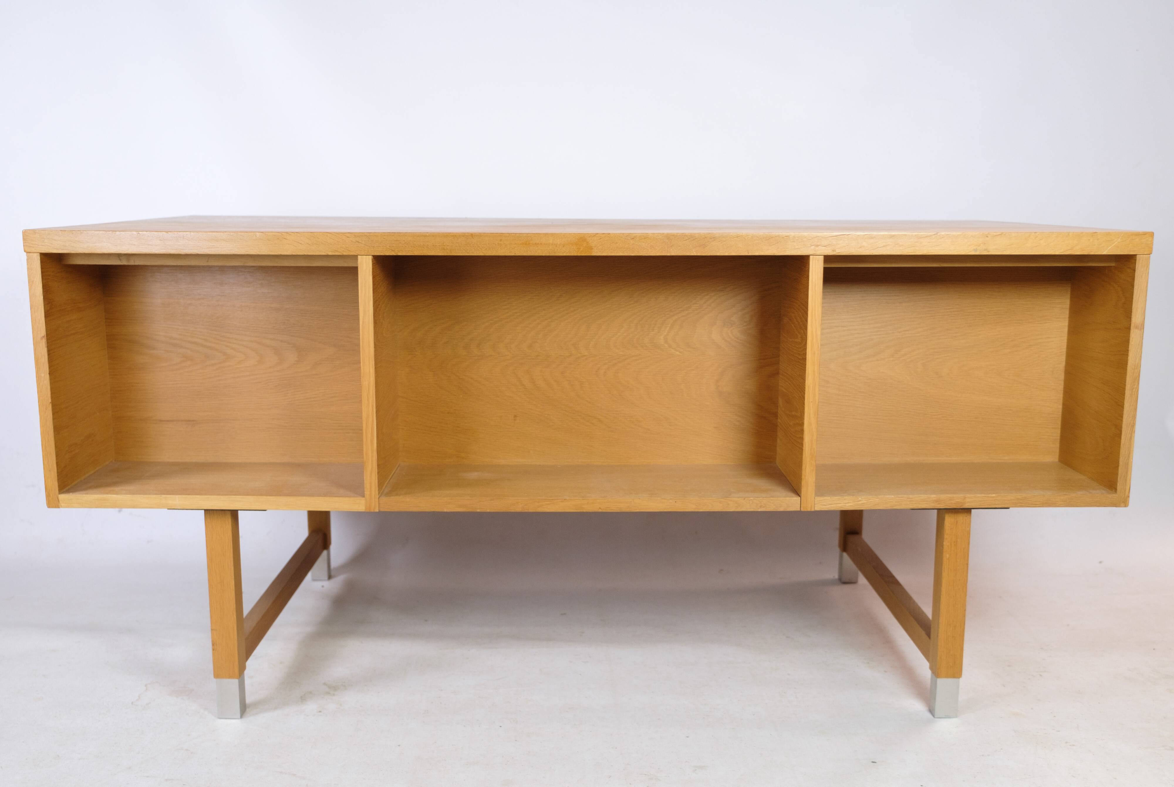 Oak Desk Model EP-401 By Kai Kristiansen & Eigil Pedersen From 1960s