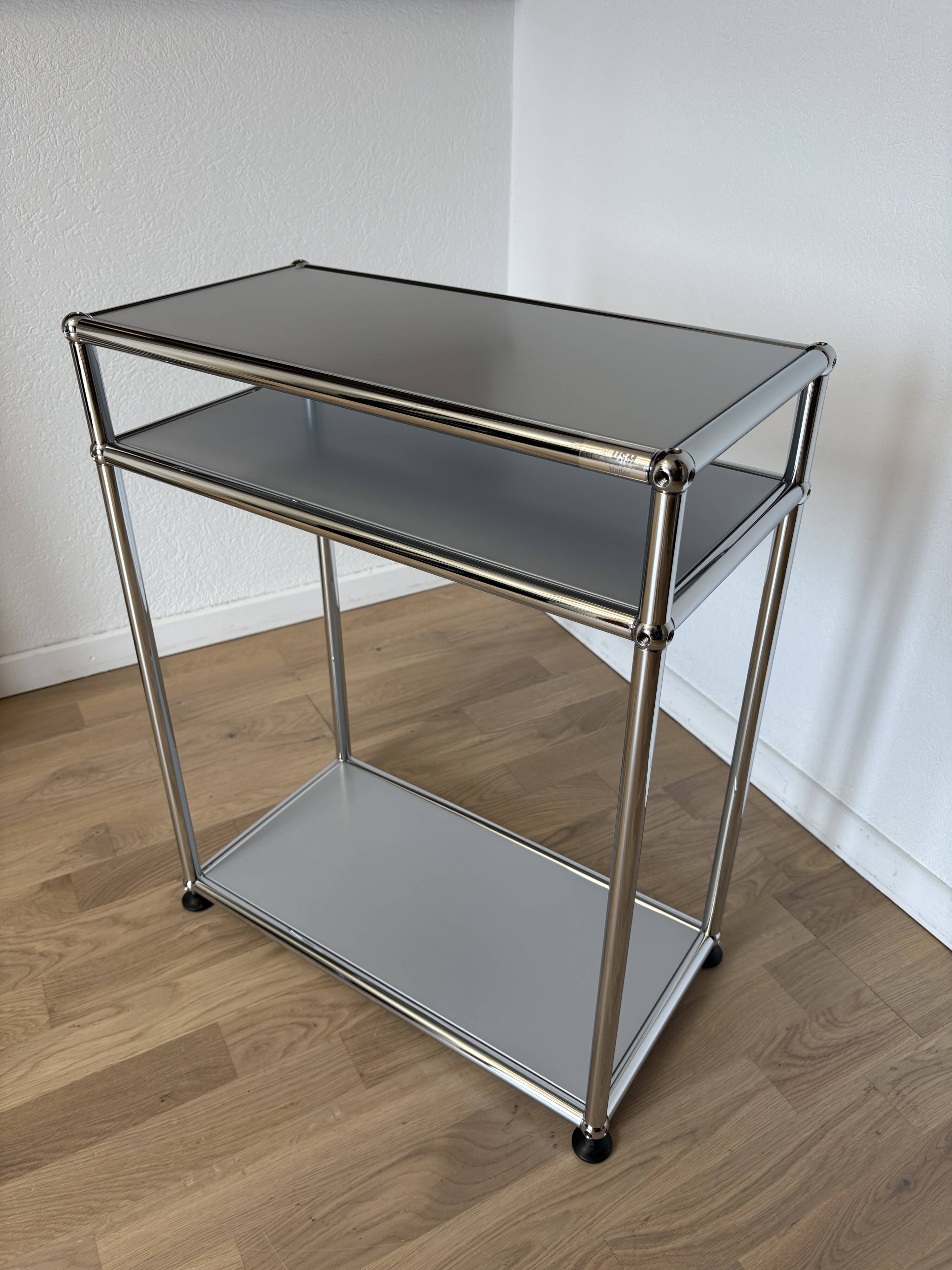 Table d’appoint USM Haller en Argent Mat