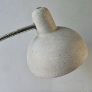 Lampe articulée Aluminor,  en métal gris clair des années 50