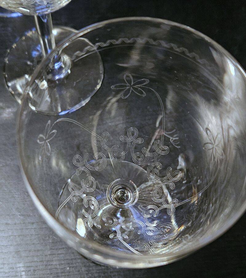 9 antique glass wine glasses engraved with flowers
