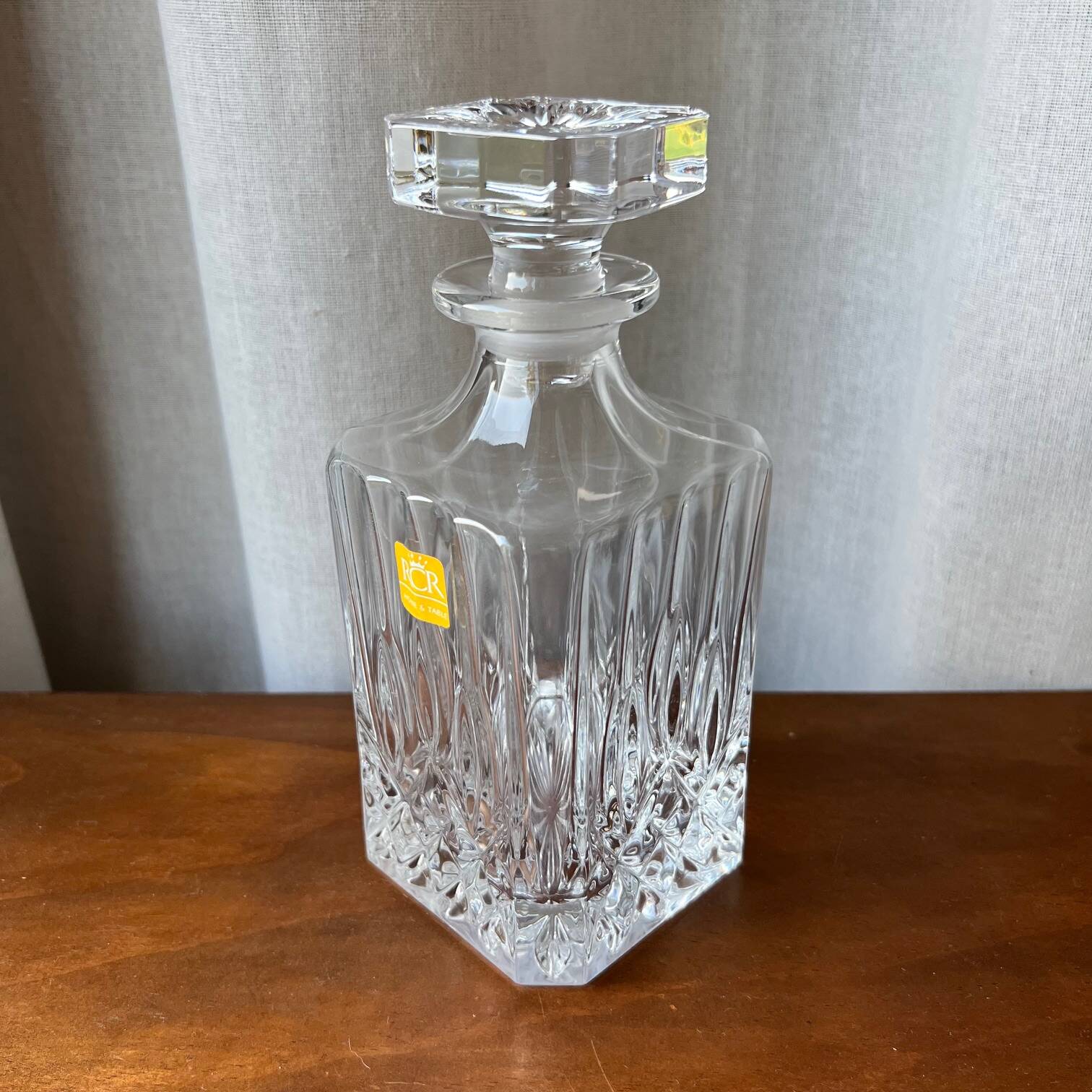 Small 50 cl chiseled crystal carafe