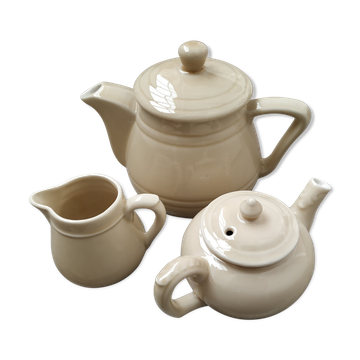 Coffee or tea set