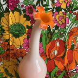 Opaline soliflore vase