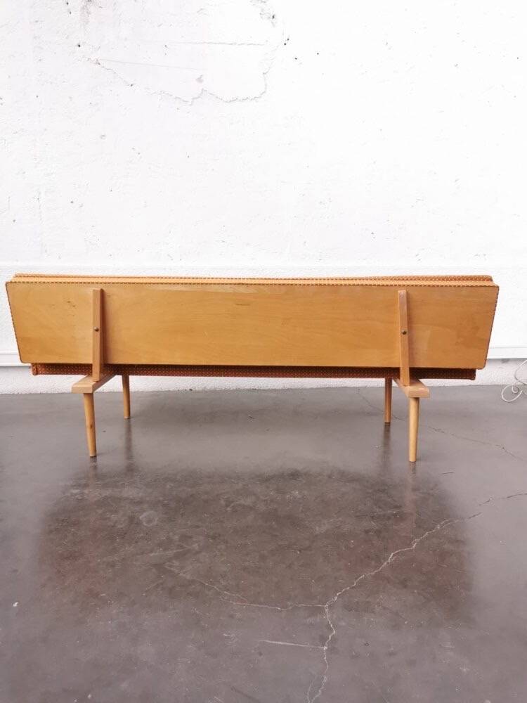 Daybed design vintage – Miroslav Navratil, années 60