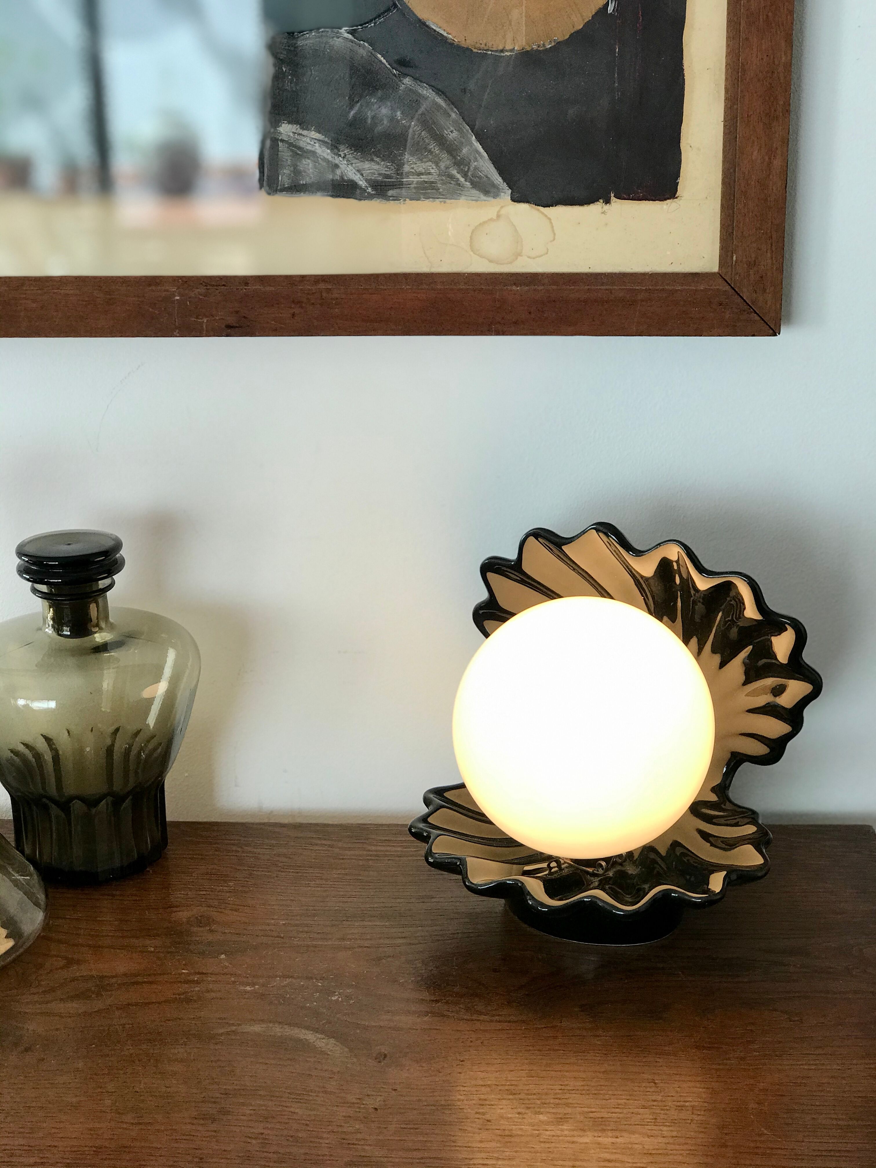 Vintage seashell lamp